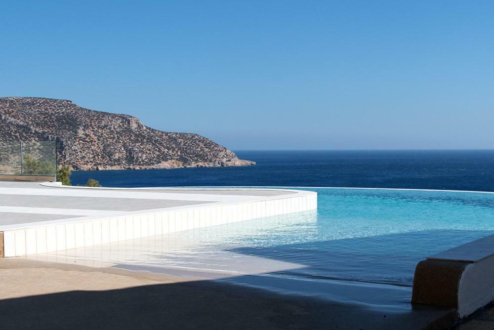 Evilia Luxury Villa Amoopi Exterior foto